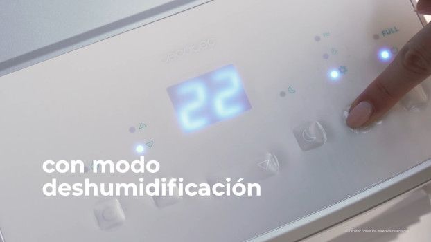 panel tactil y ruedas de transporte